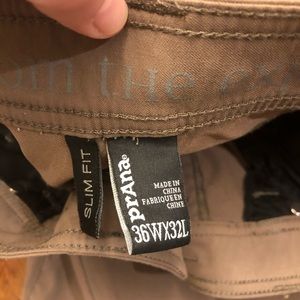 Men’s slim fit Prana pants